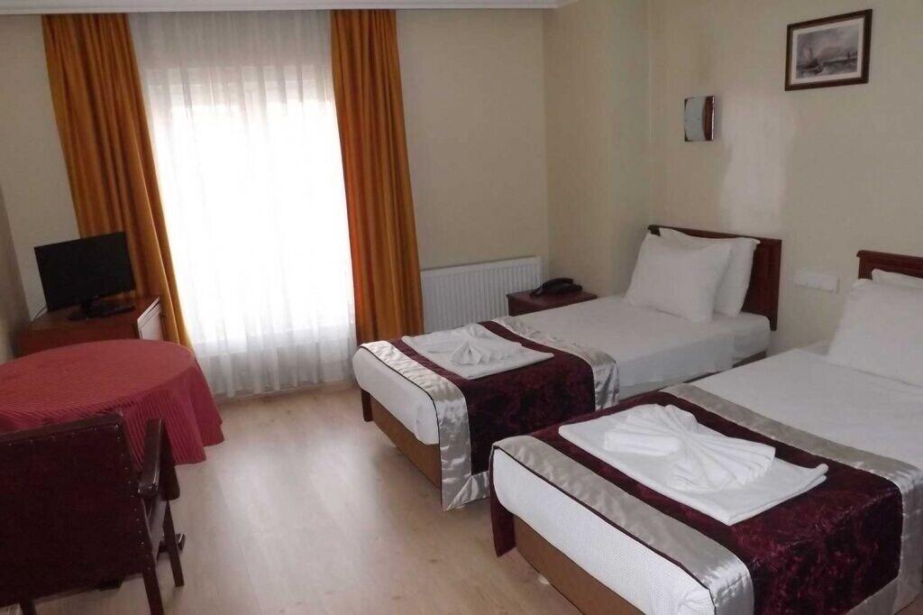 Kafkas Hotel Истанбул Екстериор снимка