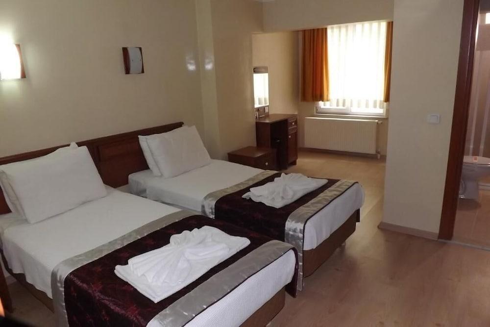 Kafkas Hotel Истанбул Екстериор снимка
