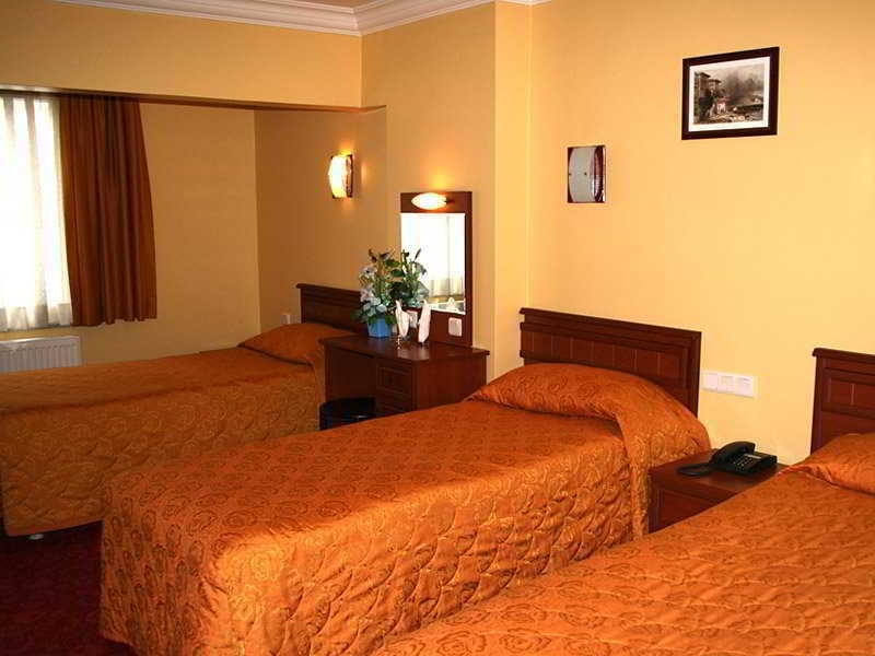Kafkas Hotel Истанбул Екстериор снимка